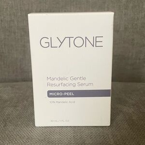NIB Glytone Mandelic‎ Gentle Resurfacing Serum Micro Peel 1 Fl. Oz